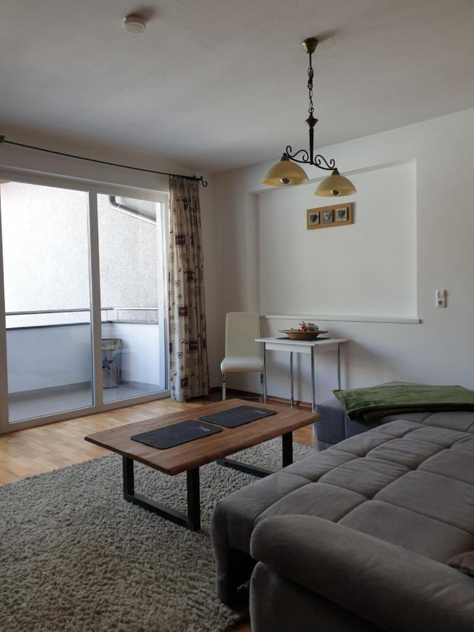 Ferienwohnung Jaeger ชตราสเซิน ภายนอก รูปภาพ